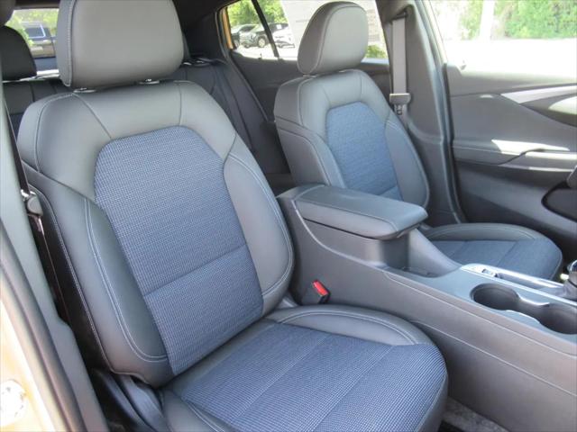2026 Buick NV Preferred FWD