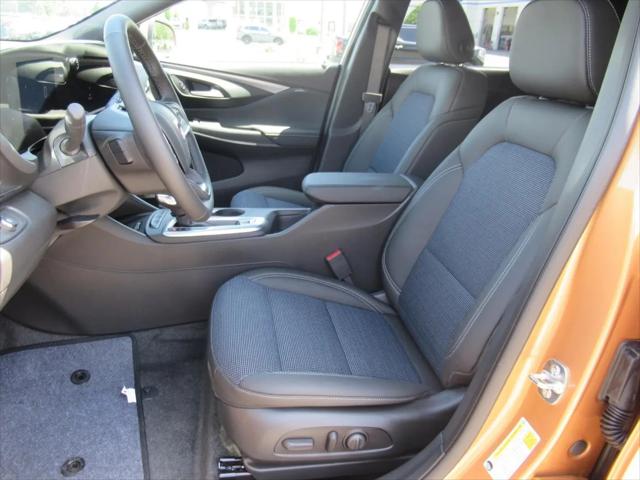 2026 Buick NV Preferred FWD