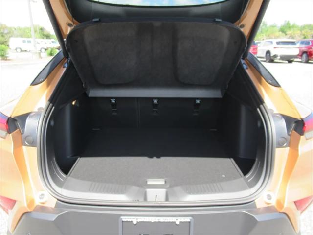 2026 Buick NV Preferred FWD
