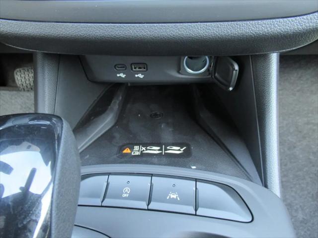 2026 Buick NV Preferred FWD