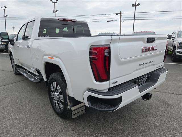 2025 GMC Sierra 3500HD 4WD Crew Cab Standard Bed Denali