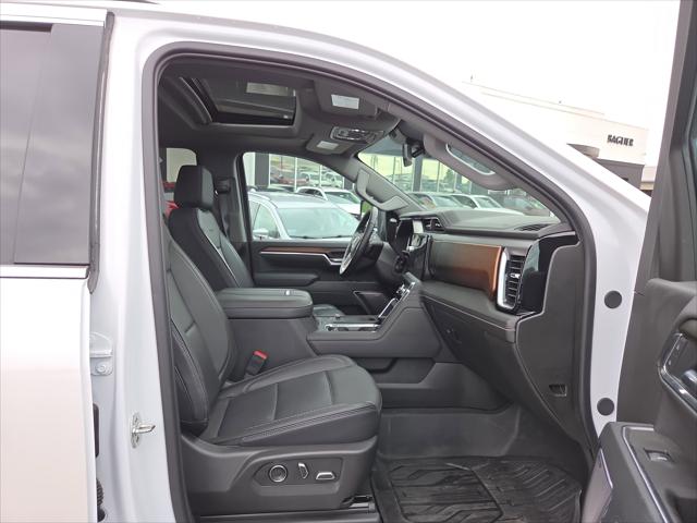 2025 GMC Sierra 3500HD 4WD Crew Cab Standard Bed Denali