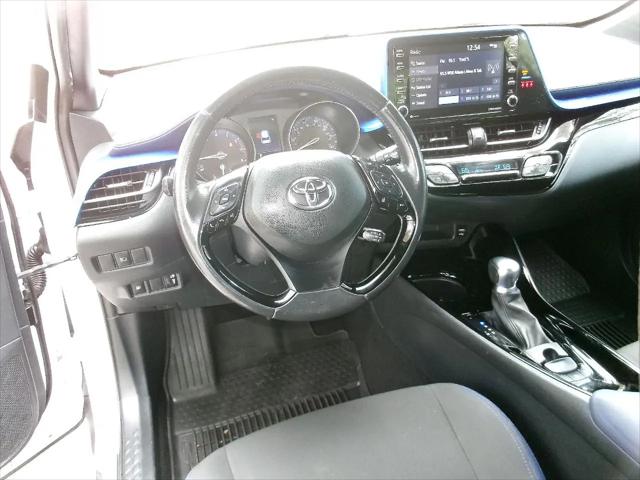 2022 Toyota C-HR XLE