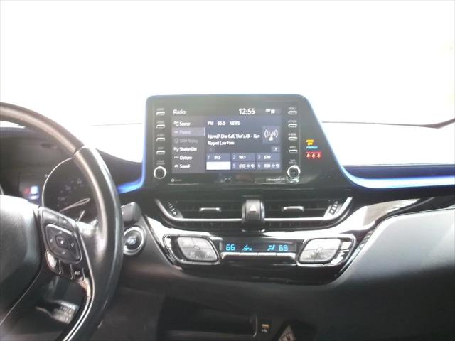 2022 Toyota C-HR XLE