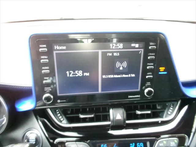 2022 Toyota C-HR XLE