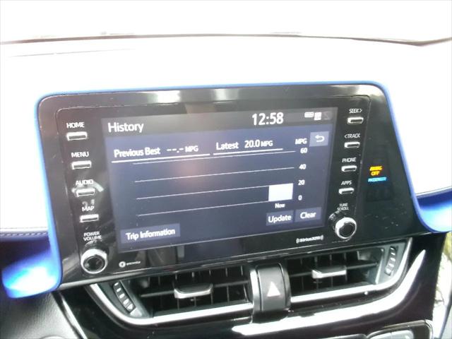 2022 Toyota C-HR XLE