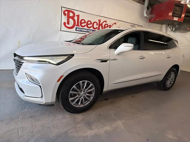 2023 Buick Enclave Essence FWD