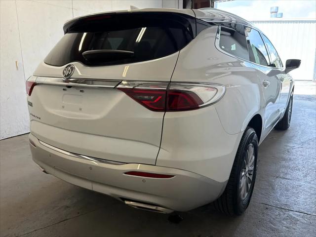 2023 Buick Enclave Essence FWD