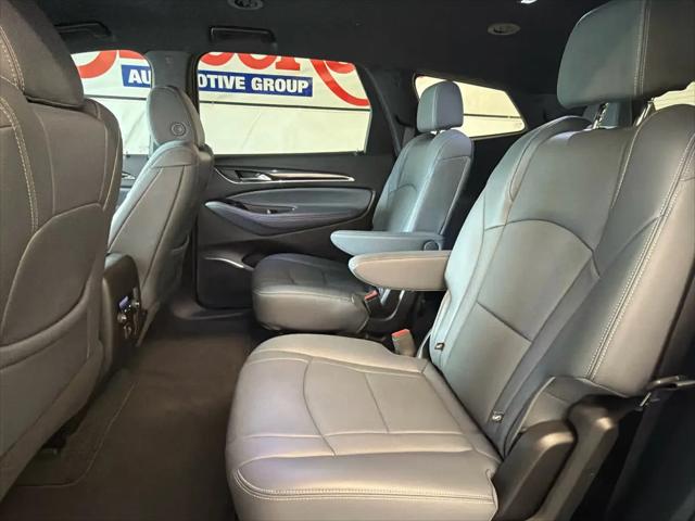 2023 Buick Enclave Essence FWD