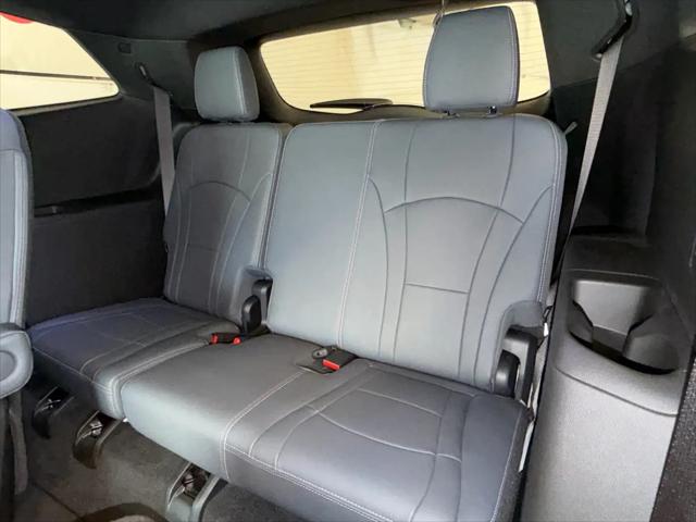 2023 Buick Enclave Essence FWD