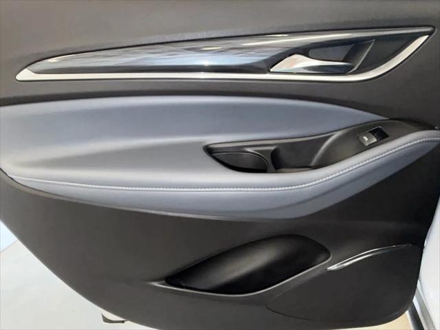 2023 Buick Enclave Essence FWD