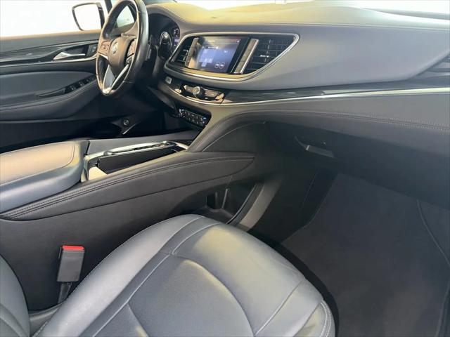 2023 Buick Enclave Essence FWD
