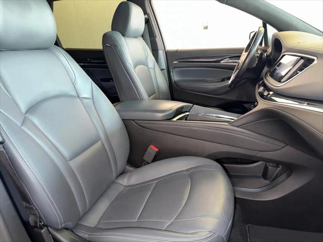 2023 Buick Enclave Essence FWD