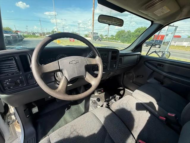 2006 Chevrolet Silverado 3500 Work Truck