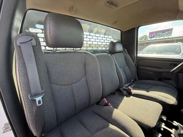 2006 Chevrolet Silverado 3500 Work Truck