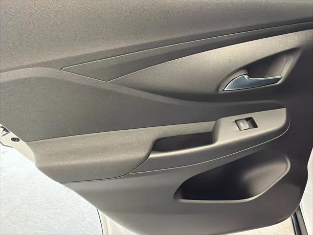 2026 Buick NV Preferred FWD