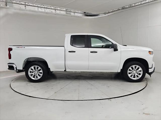 2020 Chevrolet Silverado 1500 4WD Double Cab Standard Bed Custom