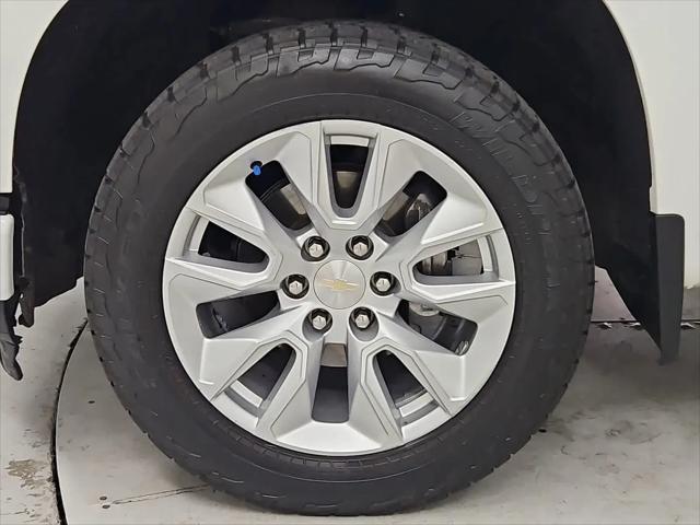 2020 Chevrolet Silverado 1500 4WD Double Cab Standard Bed Custom