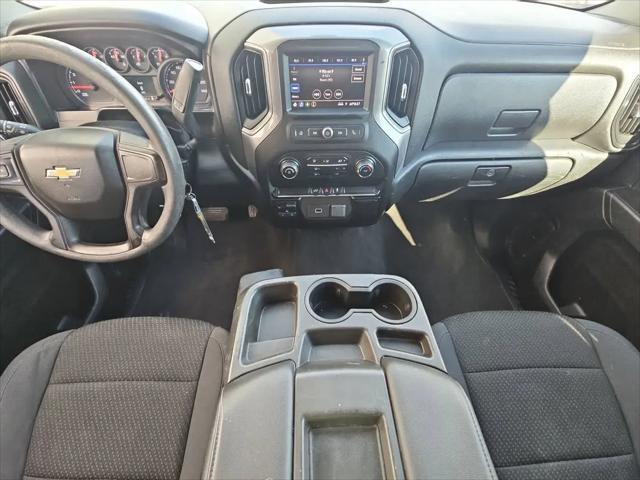 2020 Chevrolet Silverado 1500 4WD Double Cab Standard Bed Custom