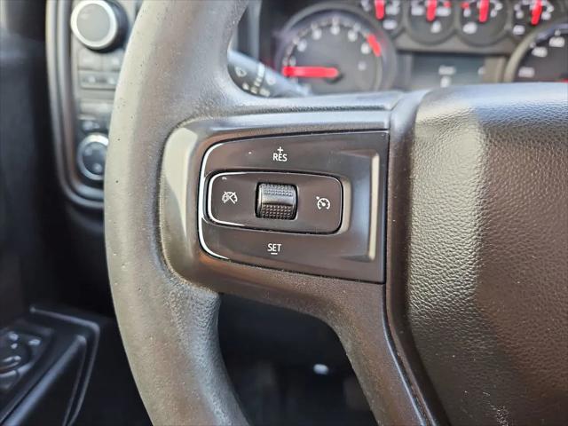 2020 Chevrolet Silverado 1500 4WD Double Cab Standard Bed Custom