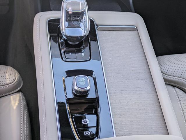 2026 Volvo XC90 Plug-In Hybrid Ultra, T8 AWD, Electric/Gasoline, Bright, 7 Seats