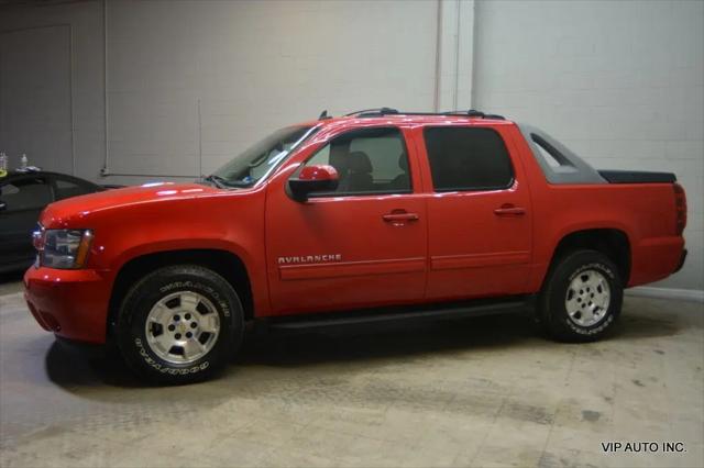 2011 Chevrolet Avalanche LS