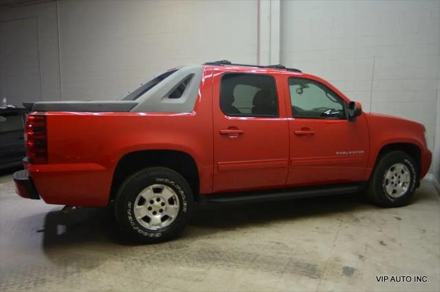 2011 Chevrolet Avalanche LS