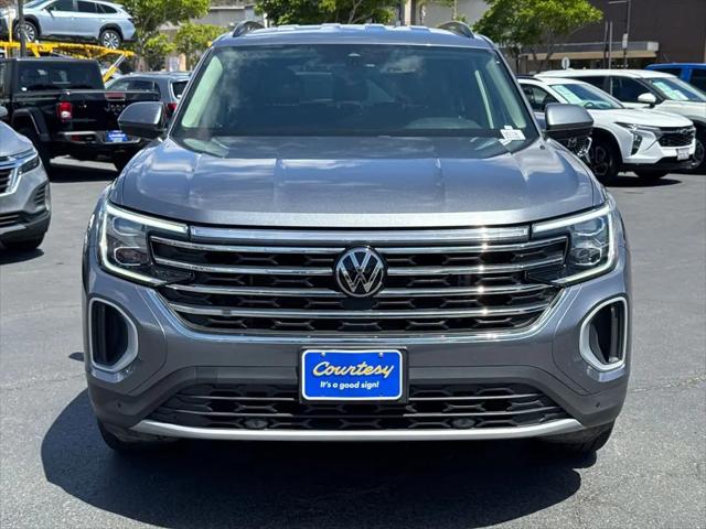 2024 Volkswagen Atlas 2.0T SE w/Technology