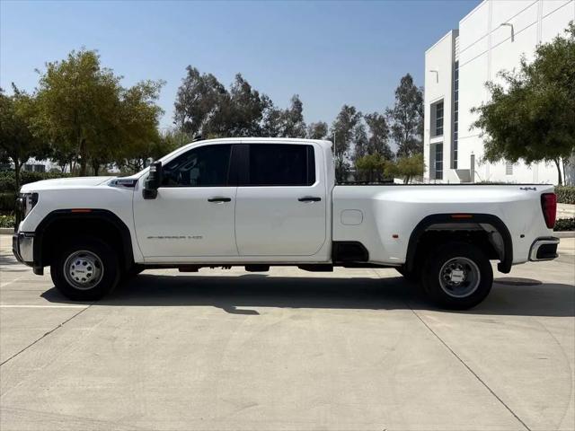 2024 GMC Sierra 3500HD 4WD Crew Cab Long Bed Pro