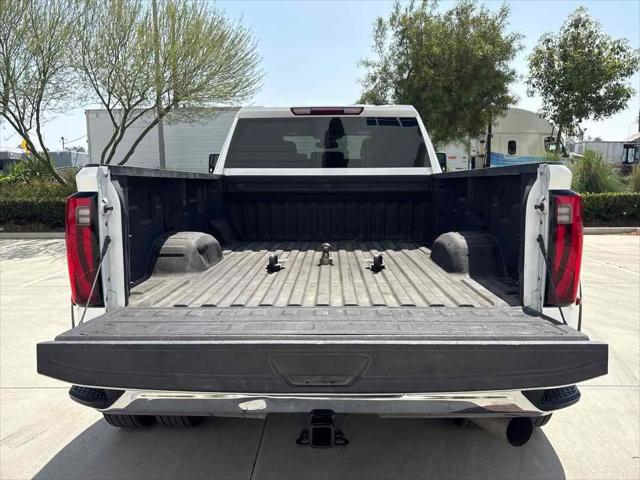 2024 GMC Sierra 3500HD 4WD Crew Cab Long Bed Pro