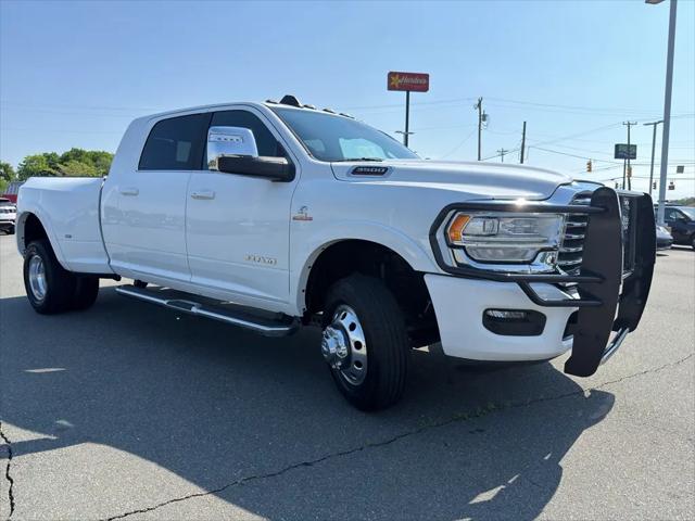 2023 Ram 3500 Limited Longhorn Mega Cab 4x4 64 Box