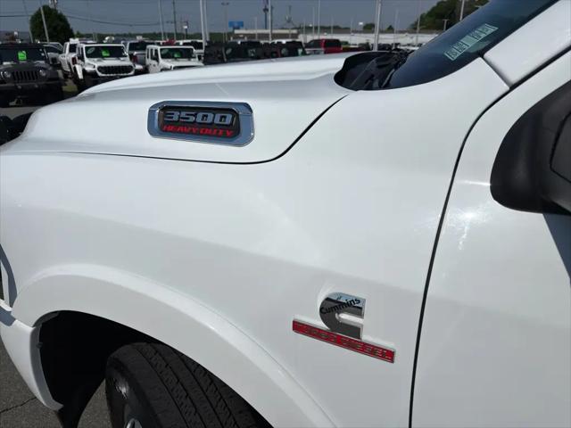 2023 Ram 3500 Limited Longhorn Mega Cab 4x4 64 Box
