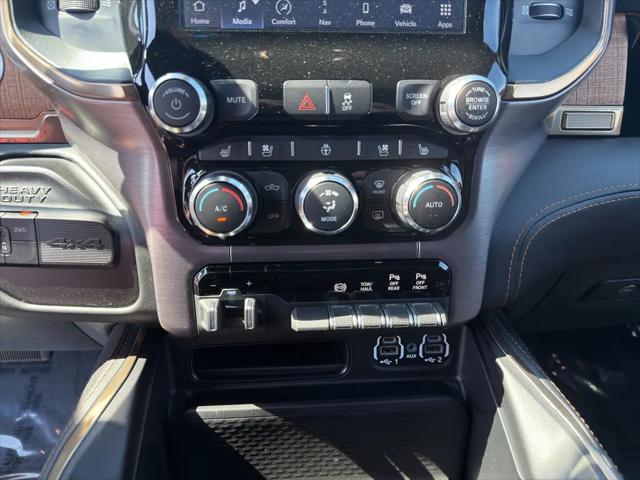 2023 Ram 3500 Limited Longhorn Mega Cab 4x4 64 Box