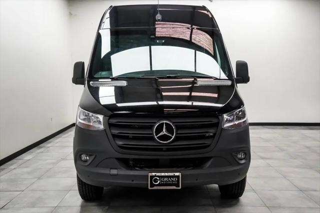 2023 Mercedes-Benz Sprinter 2500 High Roof 4-Cyl Diesel HO