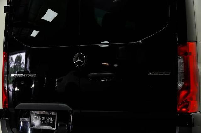 2023 Mercedes-Benz Sprinter 2500 High Roof 4-Cyl Diesel HO