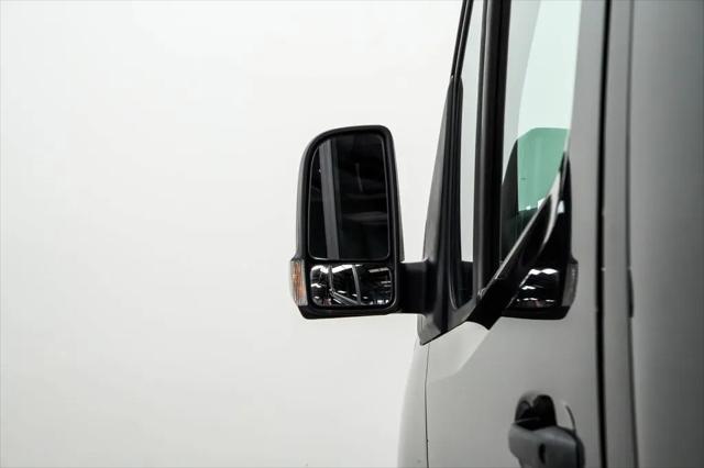 2023 Mercedes-Benz Sprinter 2500 High Roof 4-Cyl Diesel HO