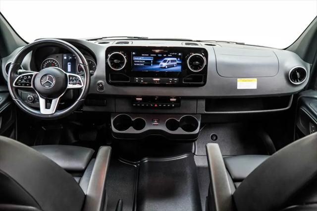 2023 Mercedes-Benz Sprinter 2500 High Roof 4-Cyl Diesel HO