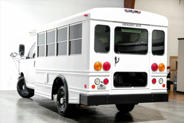 2007 Chevrolet Express Cutaway Work Van