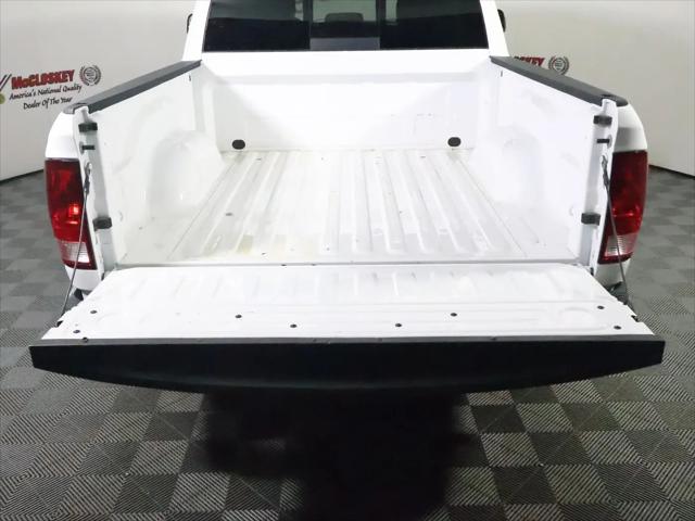2023 Ram 1500 Classic SLT Crew Cab 4x4 5'7" Box
