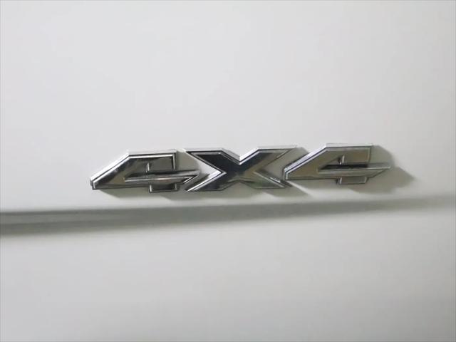 2023 Ram 1500 Classic SLT Crew Cab 4x4 5'7" Box
