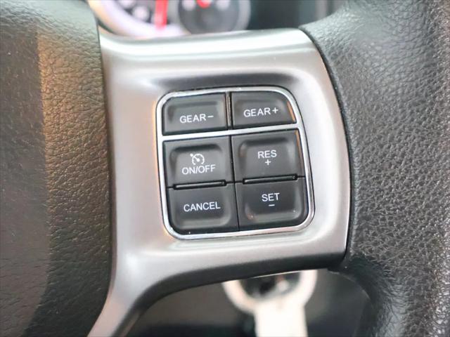 2023 Ram 1500 Classic SLT Crew Cab 4x4 5'7" Box