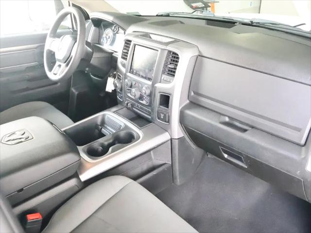 2023 Ram 1500 Classic SLT Crew Cab 4x4 5'7" Box