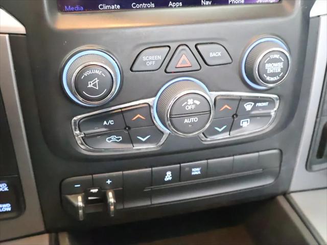 2023 Ram 1500 Classic SLT Crew Cab 4x4 5'7" Box