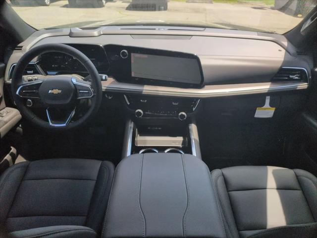 2026 Chevrolet Suburban LT, 4WD