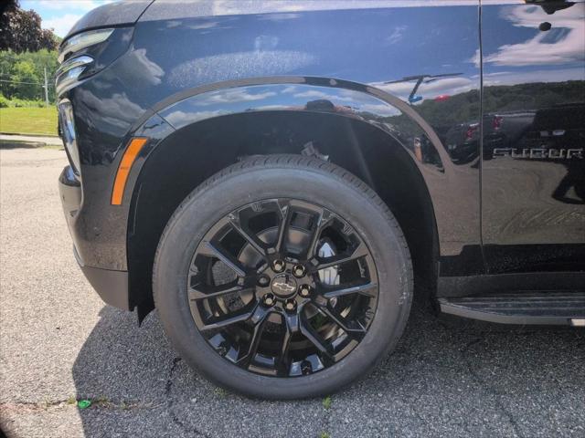 2026 Chevrolet Suburban LT, 4WD