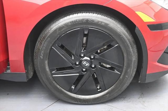 2024 Hyundai IONIQ 6 SE