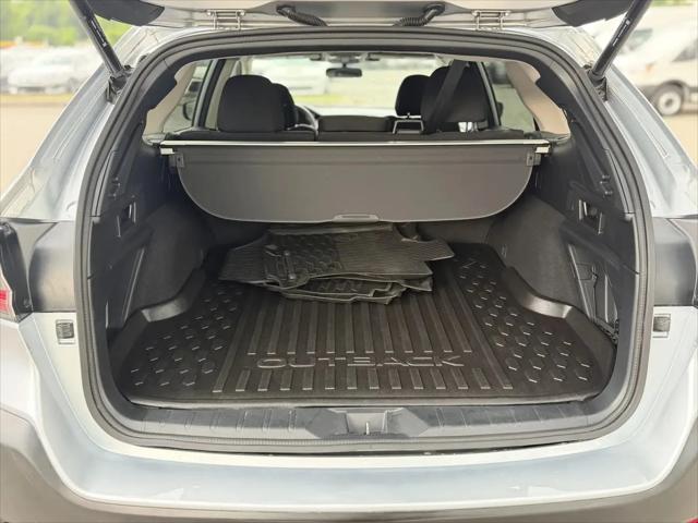 2023 Subaru Outback Premium