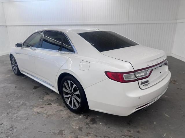 2017 Lincoln Continental Premiere