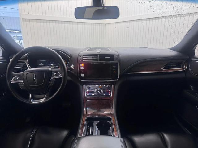 2017 Lincoln Continental Premiere