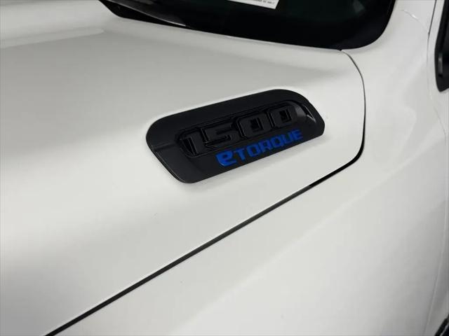 2025 Ram 1500 Tradesman Crew Cab 4x2 5'7" Box